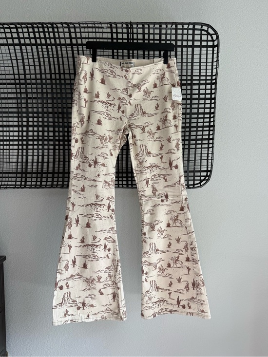 Free People Denim - Free people We The Free Penny Pull-On Printed Flare Jeans